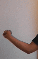 �E����T�C�h�X���[�V���J�[�̘r�̐U��1